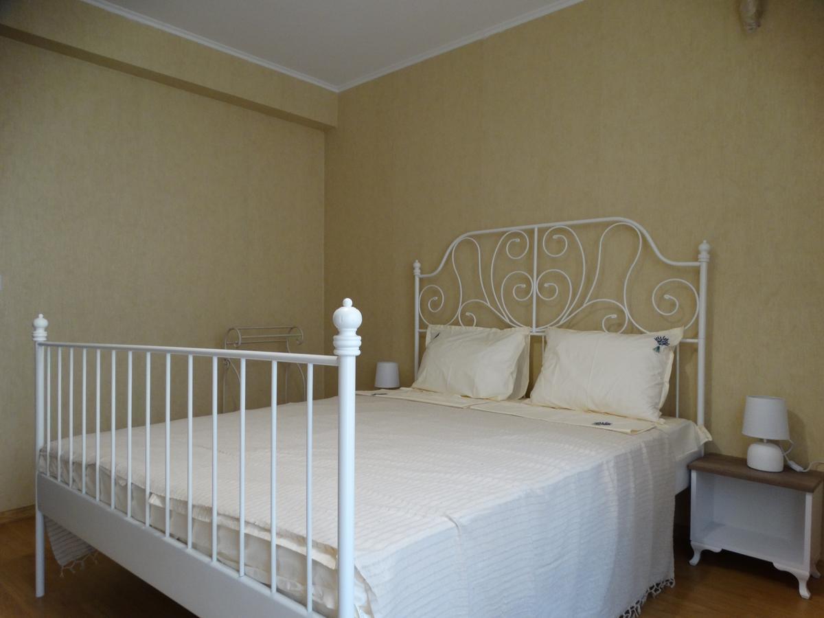 Lora Boutique Apartment Pomorie Exterior photo